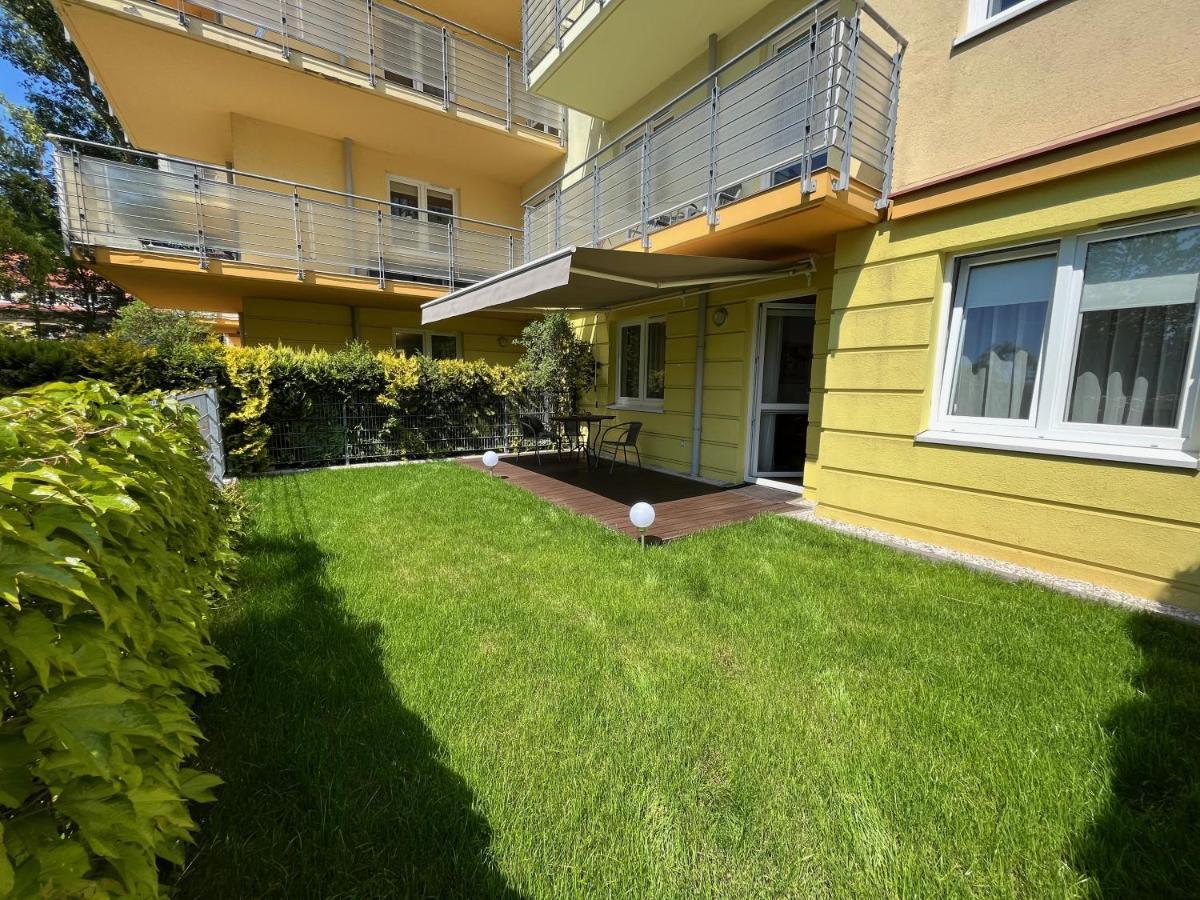 Apartament Z Garazem I Ogrodem Kolberg Exterior foto